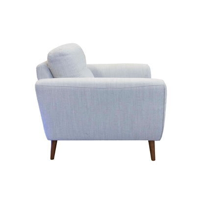 Chaise Hennessy