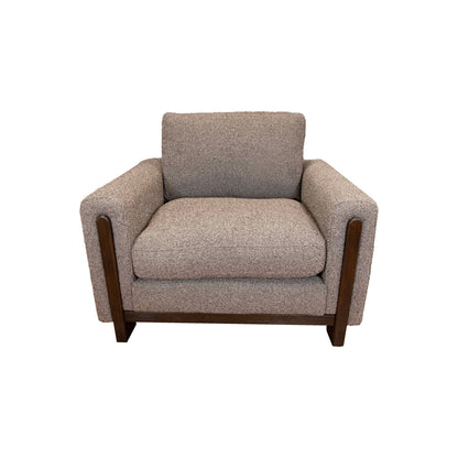 Chaire McLean